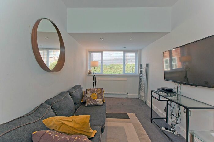 4 Bedroom End Of Terrace House To Rent In Fisher Street, London, E16