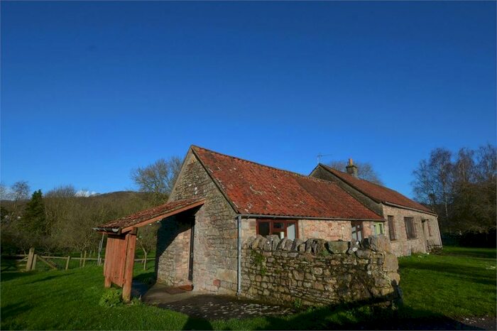 1 Bedroom Semi-Detached Bungalow To Rent In Tickenham Court Farm, Washingpound Lane, Tickenham, Clevedon, North Somerset, BS21