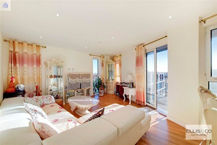 2 Bedroom Apartment To Rent In Hatton Road, Wembley, HA0