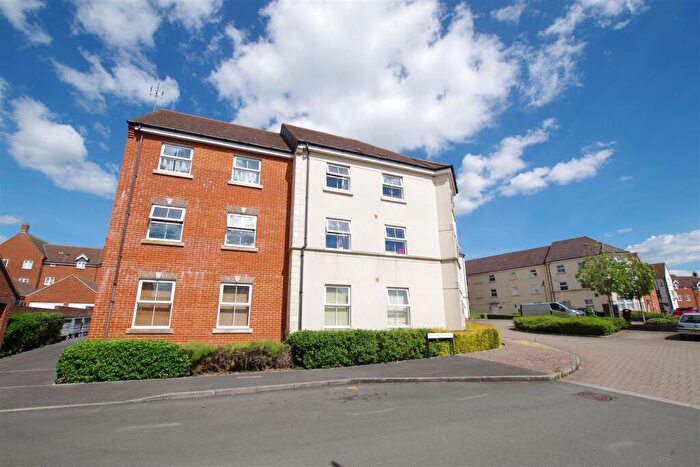 1 Bedroom Flat To Rent In Frankel Avenue, Redhouse, Swindon, SN25