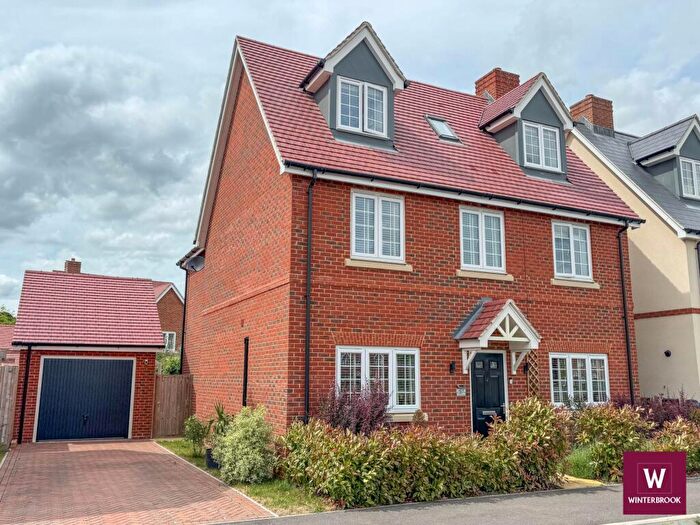5 Bedroom Detached House For Sale In Elizabeth Road, Mongewell, OX10