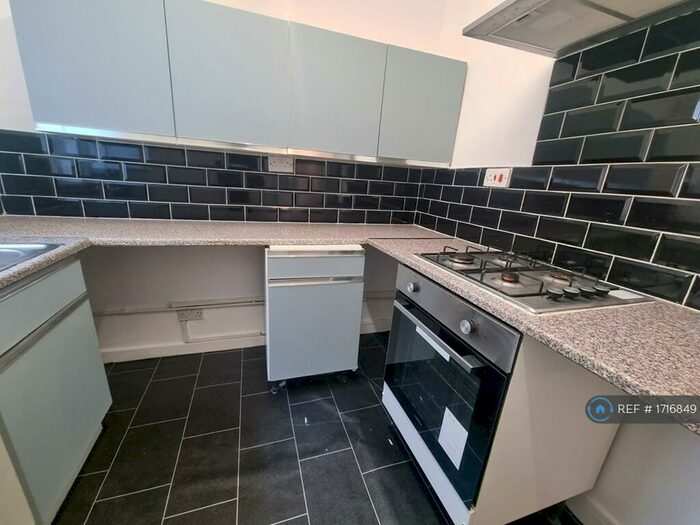1 Bedroom Flat To Rent In Peel Road, Bootle, L20