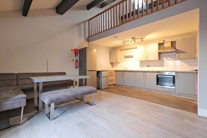 1 Bedroom Apartment To Rent In Church Street, Barnoldswick, Lancashire, BB18