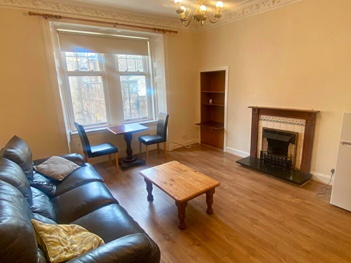 2 Bedroom Flat To Rent In Nicoll Street, Dundee, DD1