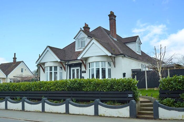 4 Bedroom Chalet For Sale In Swan Street, Sible Hedingham, Essex, CO9