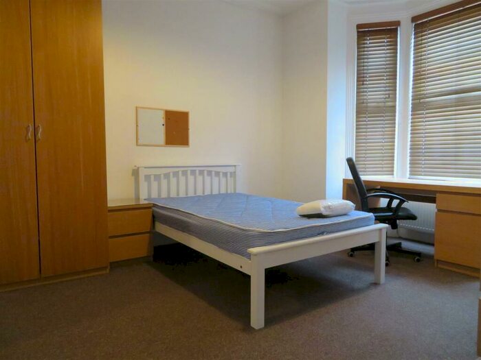 7 Bedroom House To Rent In Manners Road, Southsea, PO4