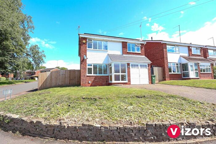 3 Bedroom Detached House For Sale In Walkwood Road, Crabbs Cross, Redditch, Worcestershire, B97