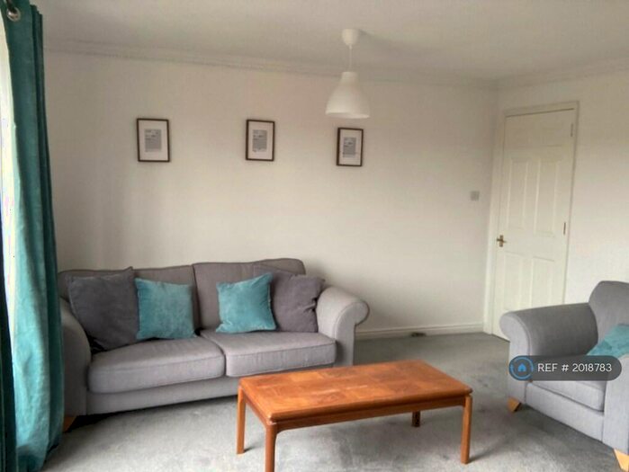 2 Bedroom Flat To Rent In Riverview Place, Glasgow, G5