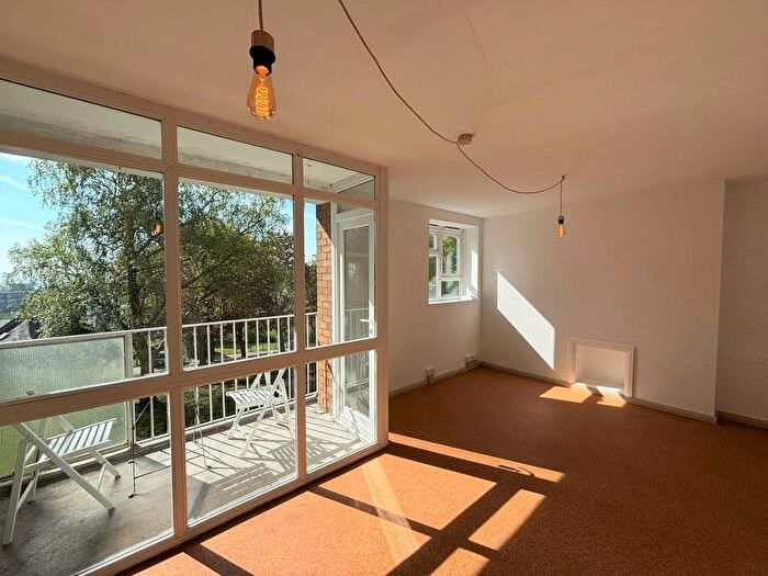 2 Bedroom Flat To Rent In Sydenham Hill, Sydenham, London, SE26