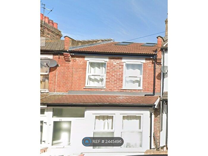 5 Bedroom Terraced House To Rent In Stanley Road, London, E12