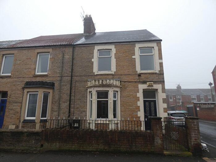 3 Bedroom End Of Terrace House For Sale In Clyde Terrace, Spennymoor, DL16
