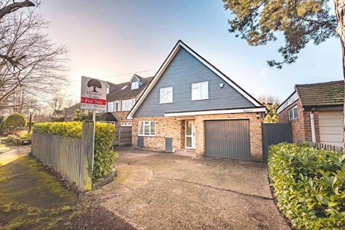 4 Bedroom Detached House For Sale In Milton Avenue, Gerrards Cross, SL9