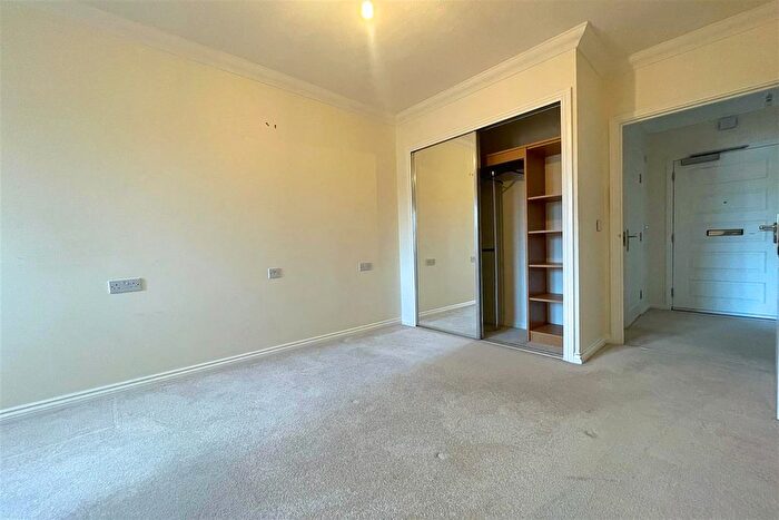 1 Bedroom Flat For Sale In Hope Road, Sale, M33