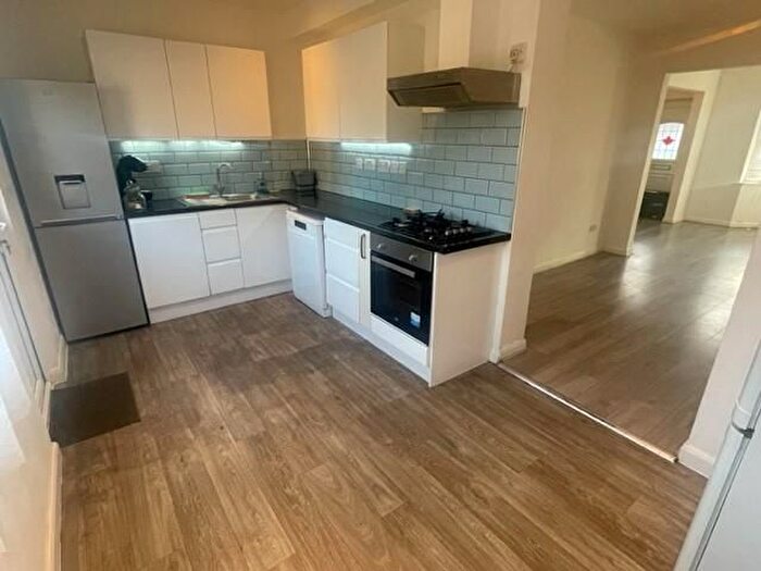 4 Bedroom End Terrace House To Rent In Exeter Road, N9