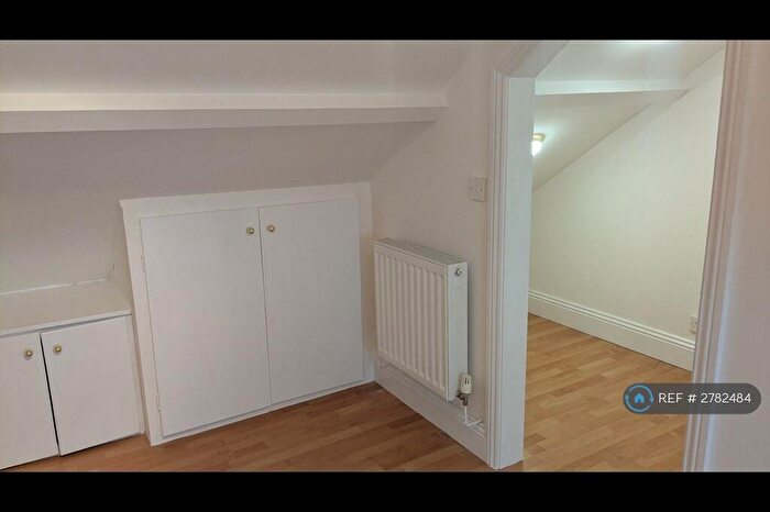 3 Bedroom Terraced House To Rent In Rogerson Terrace, Durham, DH6