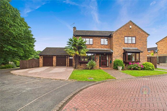 4 Bedroom Detached House For Sale In Huntsmead, Berrydale, Northampton, NN3