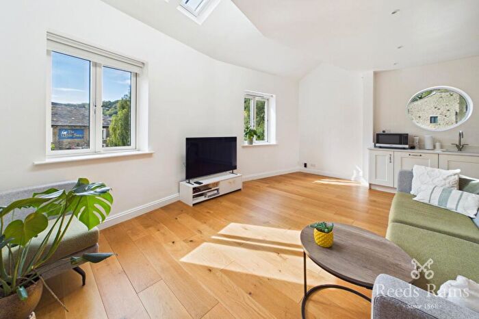 2 Bedroom Apartment To Rent In Oldgate, Hebden Bridge, West Yorkshire, HX7