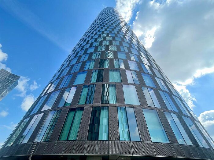 1 Bedroom Flat To Rent In Thr, Silvercroft Street, Manchester, M15