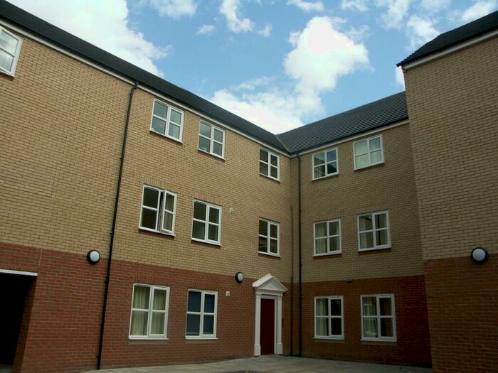 2 Bedroom Flat To Rent In Flat Bentley House, March, PE15