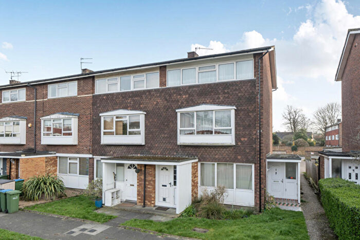 2 Bedroom Apartment For Sale In Fairby Road, Lee, SE12