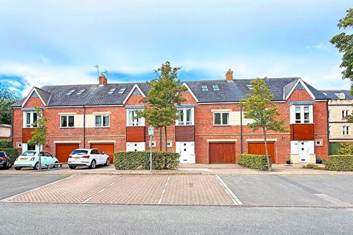 4 Bedroom Property For Sale In Oxford Terrace, Harrogate, HG1