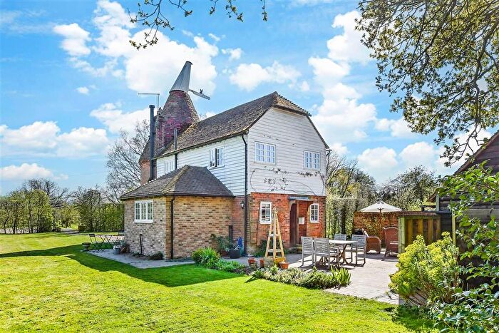 3 Bedroom Detached House For Sale In High Halden Road, High Halden, Ashford, Kent, TN26