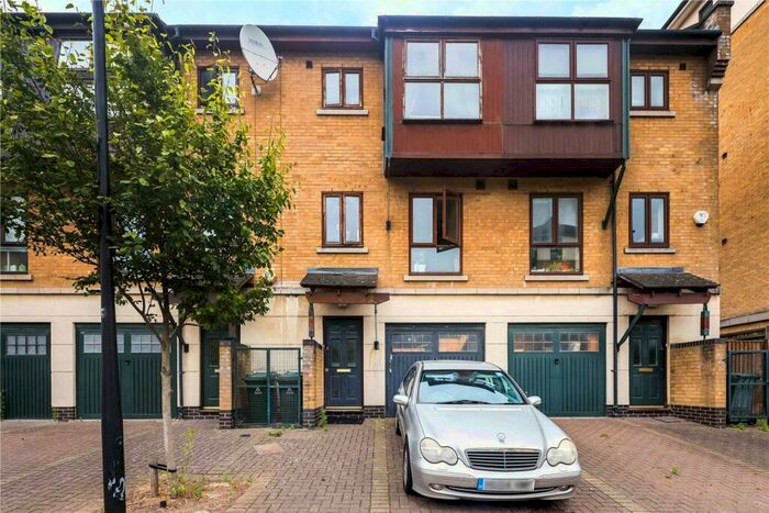 3 Bedroom Terraced House To Rent In Keats Avenue, Royal Docks, London, E16