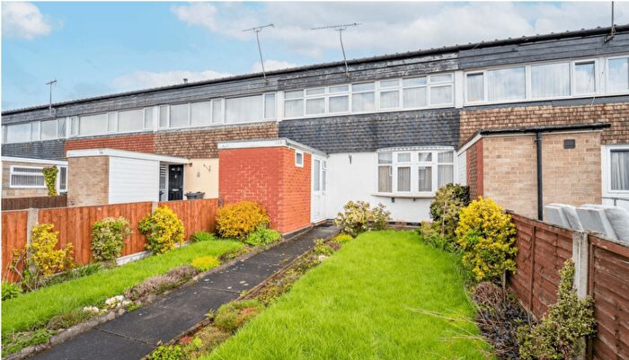3 Bedroom Terraced House To Rent In Manningford Road, Druids Heath, B14