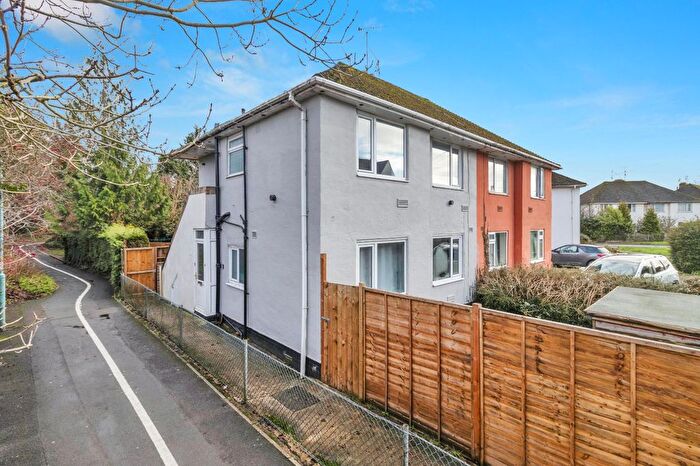 2 Bedroom Maisonette For Sale In Melmore Gardens, Cirencester, Gloucestershire, GL7