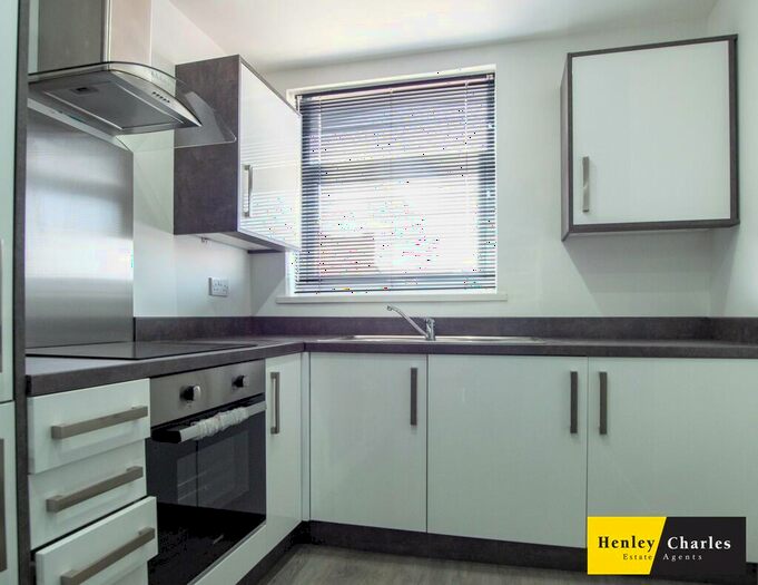 1 Bedroom Apartment To Rent In High Street, Harborne, Birmingham, B17