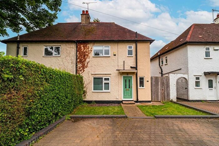 3 Bedroom Semi-Detached House For Sale In Mill Lane, Kirk Ella, HU10