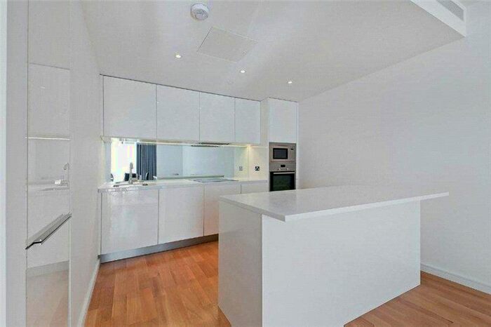 2 Bedroom Flat To Rent In Eastfields Avenue, London, SW18