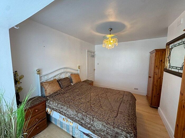 1 Bedroom Flat To Rent In Greenford, UB6