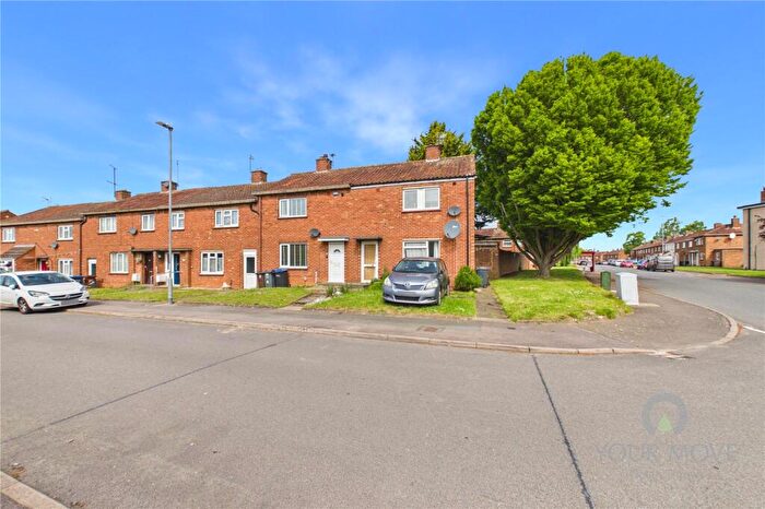 3 Bedroom End Of Terrace House For Sale In Aynho Crescent, Kingsthorpe, Northampton, Northamptonshire, NN2