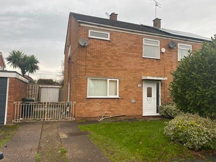 3 Bedroom Semi Detached House To Rent In Ross Drive, Great Sutton, Ellesmere Port, CH66