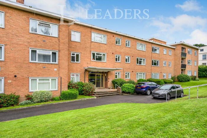 2 Bedroom Flat To Rent In Boltro Road, Haywards Heath, RH16