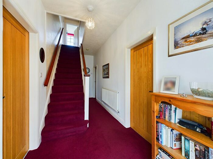 4 Bedroom Chalet For Sale In Pastures Avenue, Littleover, DE23