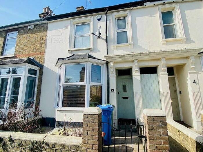 2 Bedroom Terraced House To Rent In Capel Road, Faversham, ME13