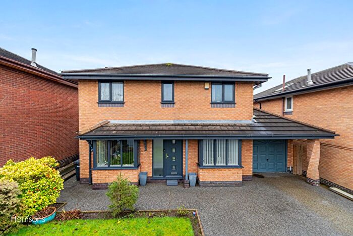 4 Bedroom Detached House For Sale In Dale Lee, Westhoughton, Bolton, Lancashire, BL5