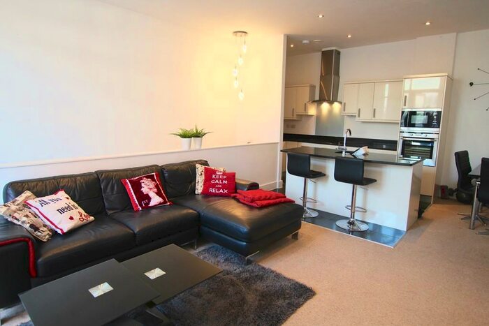 2 Bedroom Flat To Rent In The Axis, Wollaton Street, Nottingham, NG1