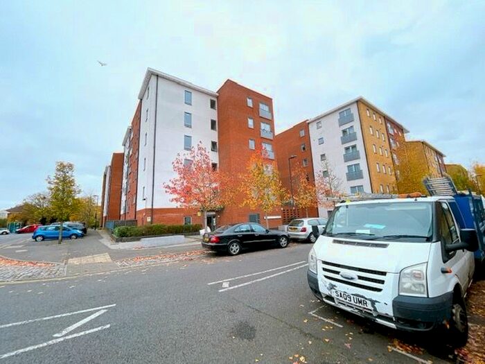 2 Bedroom Flat To Rent In Saltley House Taywood Road, Northolt UB5