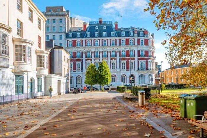 1 Bedroom Flat To Rent In South Western House, Southampton, SO14