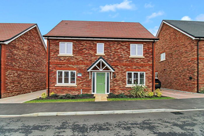 4 Bedroom Detached House For Sale In The Hill, Blunham, MK44