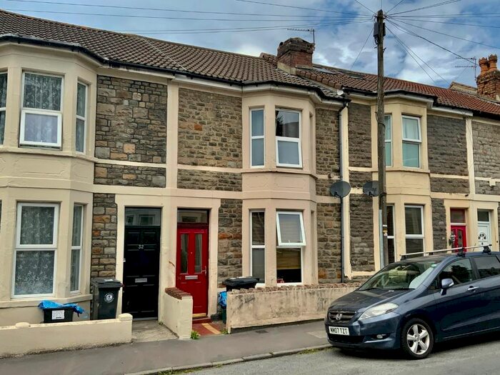 2 Bedroom Terraced House To Rent In Bellevue Road, St George, Bristol, BS5
