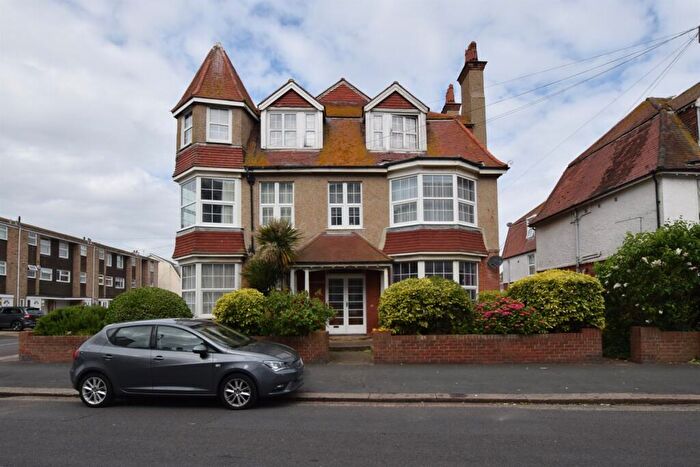 2 Bedroom Flat To Rent In Stocker Road, Bognor Regis, PO21