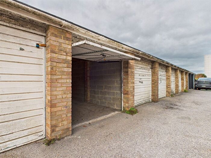 Garage / Parking To Rent In Ditchling Court, Brighton, East Sussex, BN1
