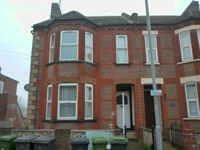 1 Bedroom Maisonette To Rent In Clarendon Road, Luton, Beds, LU2