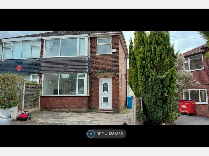 3 Bedroom Semi-Detached House To Rent In Monica Avenue, Manchester, M8