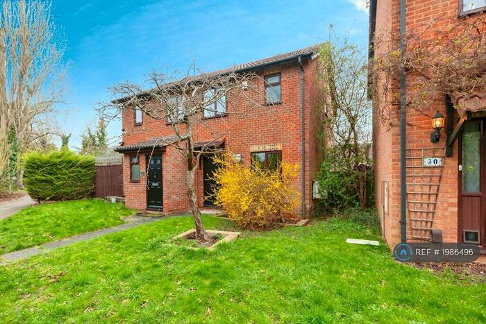 2 Bedroom Semi-Detached House To Rent In Baird Close, Slough, SL1