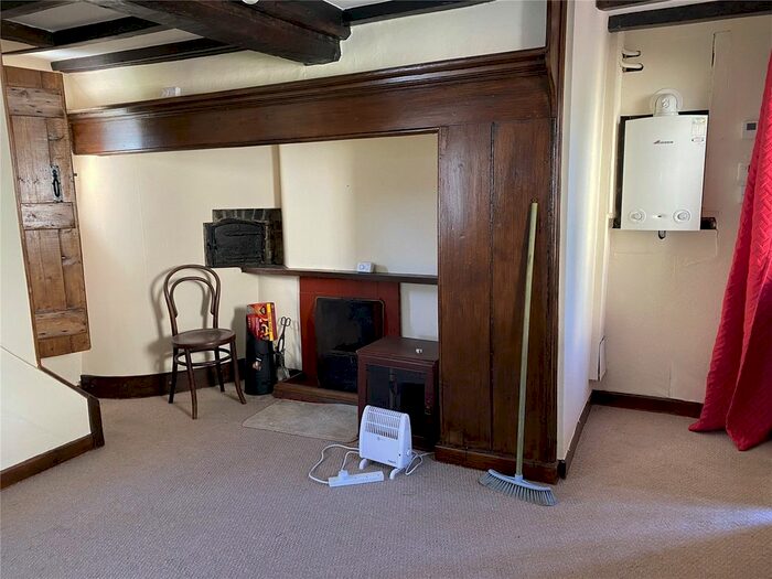 2 Bedroom Cottage To Rent In Llanerfyl, Welshpool, Powys, SY21